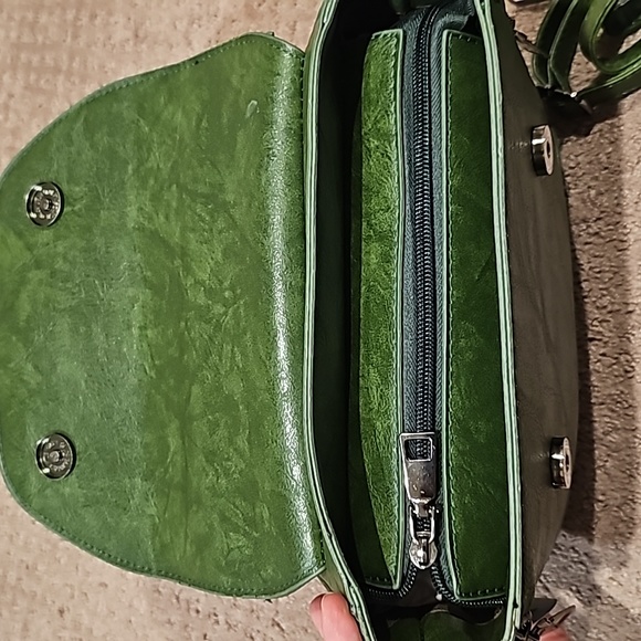 Olive green Handbag - Picture 14 of 17